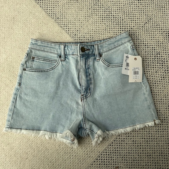 Billabong Jean Shorts - Picture 1 of 4